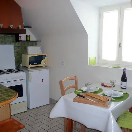 Apartment Holiday Near The Sea,